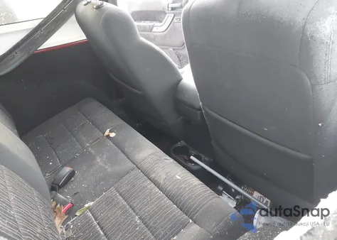 2012 Jeep Wrangler Sport z USA, uszkodzony, nr VIN 1C4AJWAG4CL110374